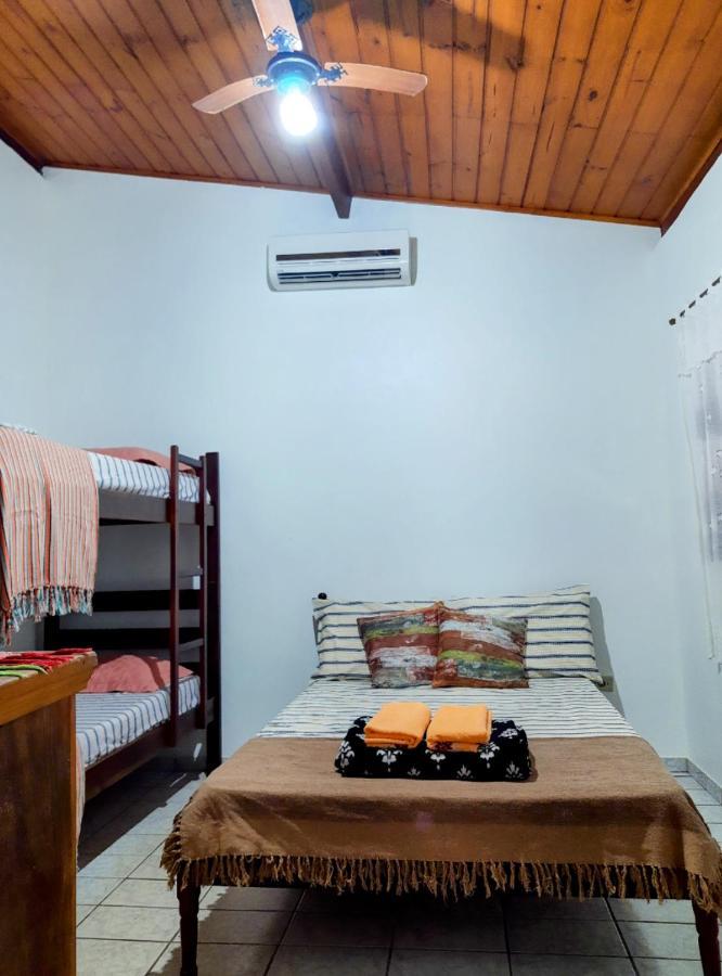 Pe Na Areia: Beachfront Suite with Sunset Views in Ilhabela Exterior photo